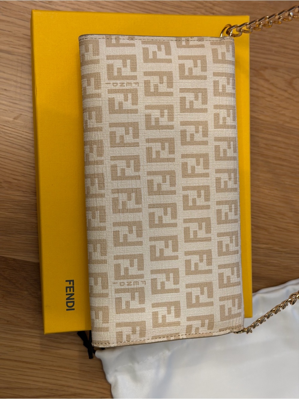 Fendi Beige FF Logo Continental Wallet with Gold Buckle Accent - Picture 11 of 15
